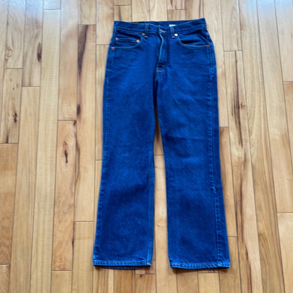 Men’s gently used Levi Jeans 32x30